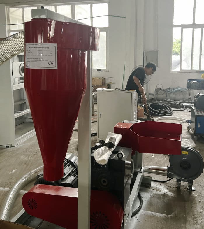 recycling granulator 01.jpg